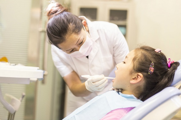 孩子蛀牙怎麼辦?兒童齲齒該如何預防