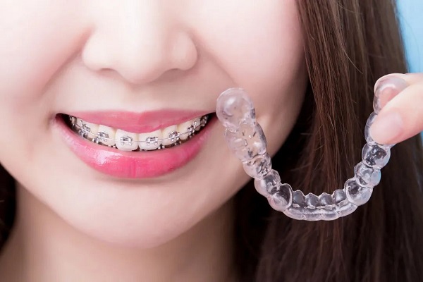 牙槽骨薄可以做牙齒矯正嗎？