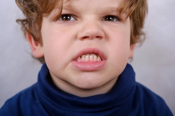 很多家長都關系的問題,孩子做矯正牙齒牙套要戴多久？