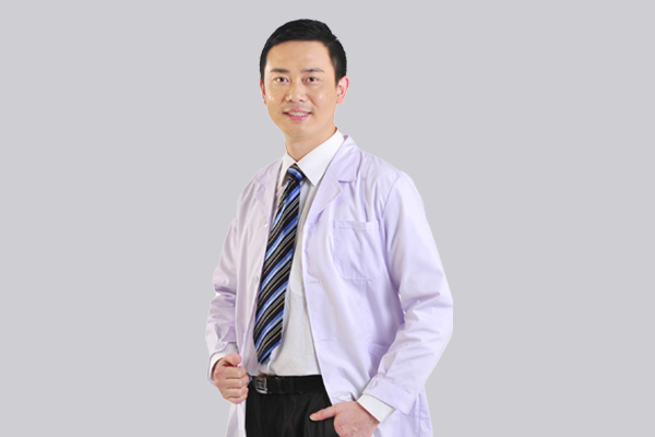李川口腔診所 李高華