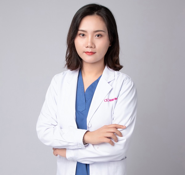 深圳牙齒矯正推薦許歡