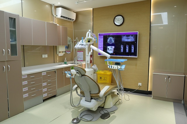 愛康健康輝口腔門診